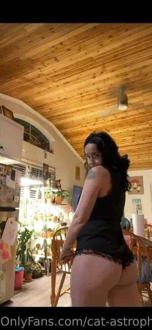 Cat Astrophe OnlyFans Leaked Free Thumbnail Picture - #NSVC66KonD