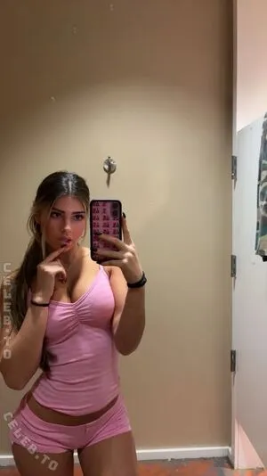 Catalina Pisciotta OnlyFans Leaked Free Thumbnail Picture - #giistwmpit