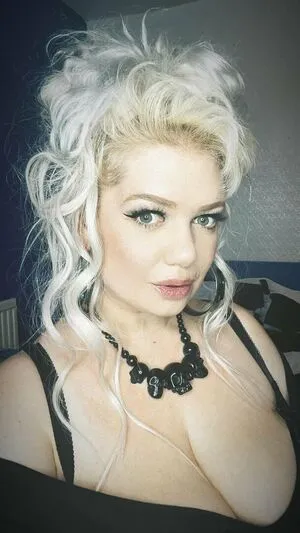 Catherin Sharpies OnlyFans Leaked Free Thumbnail Picture - #5b8zVF9mXI