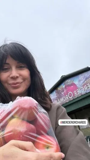 Catherine Bell OnlyFans Leaked Free Thumbnail Picture - #uvzBECDRRT