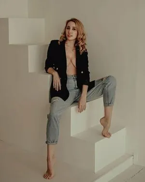 Catherine Denoire OnlyFans Leaked Free Thumbnail Picture - #uzFwbOgV3G