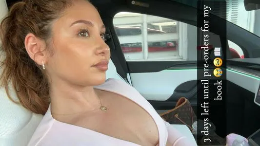 Catherine Mcbroom OnlyFans Leaked Free Thumbnail Picture - #fnkTnSiaej