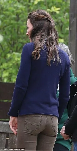 Catherine Princess Of Wales Aka Kate Middleton OnlyFans Leaked Free Thumbnail Picture - #ImngYuTQv8