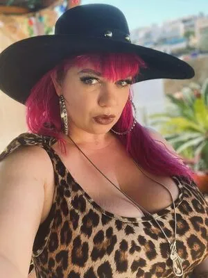 Catherine Sharples OnlyFans Leaked Free Thumbnail Picture - #A7KPDaqWeY