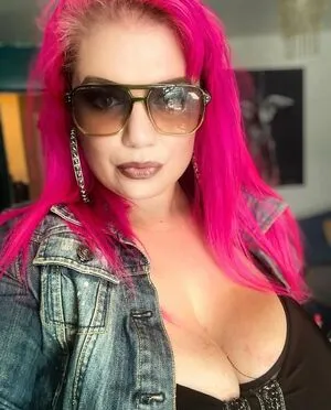 Catherine Sharples OnlyFans Leaked Free Thumbnail Picture - #mGSl3S0MWJ