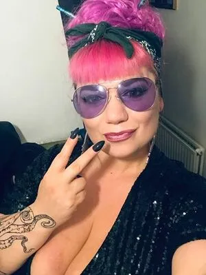 Catherine Sharples OnlyFans Leaked Free Thumbnail Picture - #sm5QX3HHyn