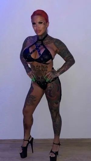 Catherine Teufelsweib OnlyFans Leaked Free Thumbnail Picture - #Sh4t86pySS