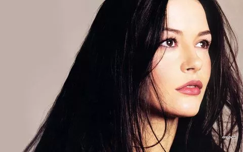 Catherine Zeta-Jones OnlyFans Leaked Free Thumbnail Picture - #nHFDAn5WhG