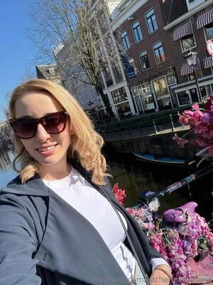 Catherinedenoire OnlyFans Leaked Free Thumbnail Picture - #NtpHiEkQXE