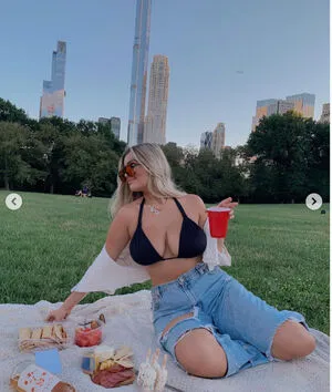 Catie A OnlyFans Leaked Free Thumbnail Picture - #IrRF12nndM