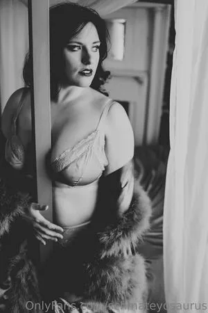 Catieosaurus OnlyFans Leaked Free Thumbnail Picture - #TP0zJih8Yz