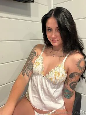 Catkitty21 OnlyFans Leaked Free Thumbnail Picture - #YOxydrAxJ8