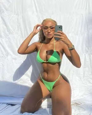 Catrineclarke OnlyFans Leaked Free Thumbnail Picture - #TeRYJXkOKm