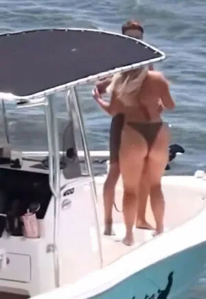 Cayla Vanderbaan OnlyFans Leaked Free Thumbnail Picture - #8Wh0QPIoco