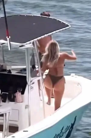 Cayla Vanderbaan OnlyFans Leaked Free Thumbnail Picture - #KxE4SnoK1I