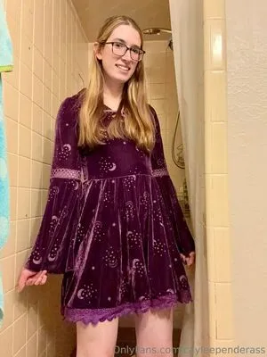 Cayleependerass OnlyFans Leaked Free Thumbnail Picture - #8WLPWArfS8