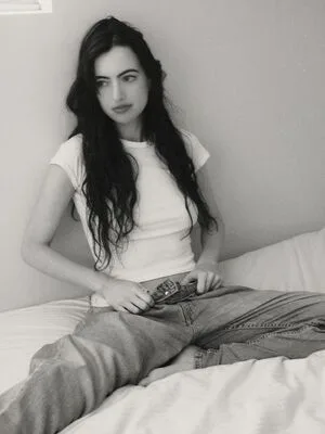 Cazzie David OnlyFans Leaked Free Thumbnail Picture - #4O7J8qcwbD