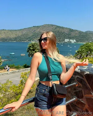 Cbhotblondefree OnlyFans Leaked Free Thumbnail Picture - #wPGpNo9iX1