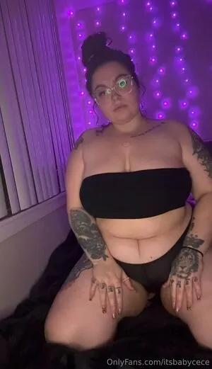 Ccmariee OnlyFans Leaked Free Thumbnail Picture - #1Cultlv6v2