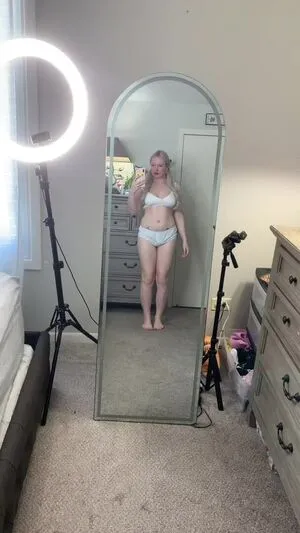 Cece Nicole Smith OnlyFans Leaked Free Thumbnail Picture - #r0SA8gn63a
