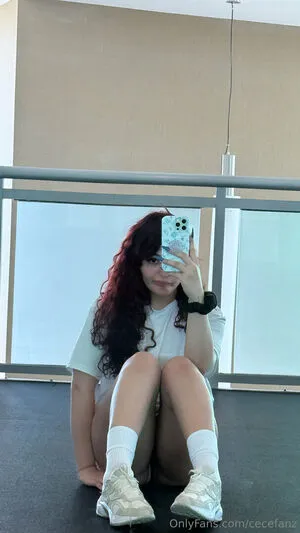 Cecefanz OnlyFans Leaked Free Thumbnail Picture - #p7dkA7K9Oa