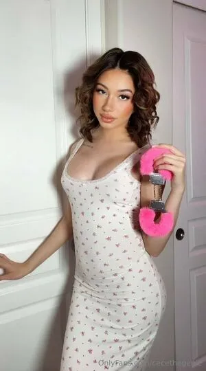 Cecethegenie OnlyFans Leaked Free Thumbnail Picture - #013HjQRyaY