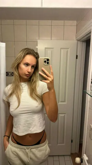 Cecilie Hoyer OnlyFans Leaked Free Thumbnail Picture - #Wm14AlY6uy