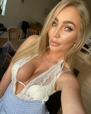 Cecilie Vork OnlyFans Leaked Free Thumbnail Picture - #IBdHx6cgur