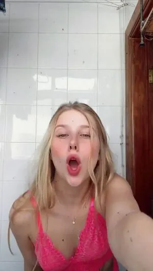 Cela Lopes OnlyFans Leaked Free Thumbnail Picture - #RJ9pxs5TH9