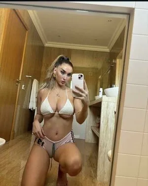 Celebrity Guilty Pleasures Underrated Women OnlyFans Leaked Free Thumbnail Picture - #teaJURTzc8