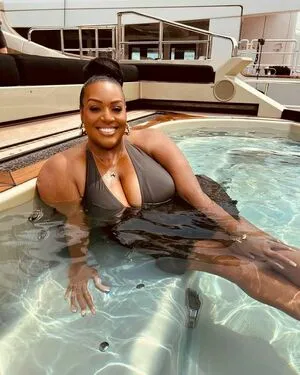 Celebrity Guilty Pleasures Underrated Women OnlyFans Leaked Free Thumbnail Picture - #yUkB4JDlsk