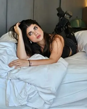 Celepamio OnlyFans Leaked Free Thumbnail Picture - #2YOMsjj0aU
