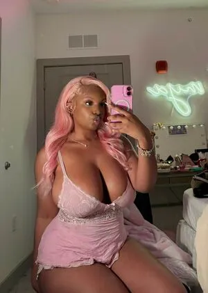 Celeste OnlyFans Leaked Free Thumbnail Picture - #GyX1HhFwEA