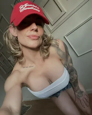 Celeste Bonin OnlyFans Leaked Free Thumbnail Picture - #K9WjhU7nZ2
