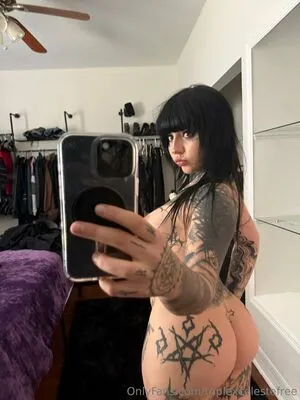 Celeste Triplex OnlyFans Leaked Free Thumbnail Picture - #JUNH4GLKgP