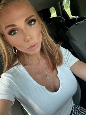 Celeste86 OnlyFans Leaked Free Thumbnail Picture - #3yFHxet9IP