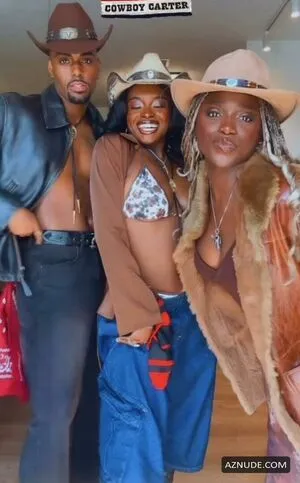 Celia Rose OnlyFans Leaked Free Thumbnail Picture - #mrV1Kxz3Hx