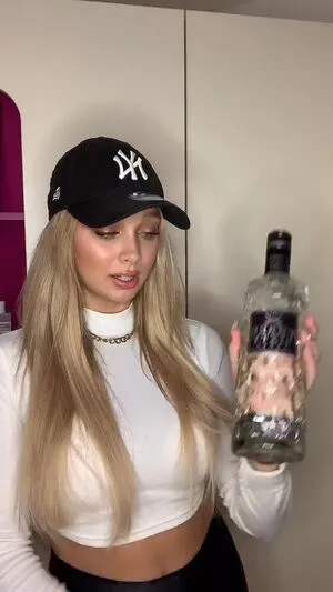 Celina OnlyFans Leaked Free Thumbnail Picture - #MvkQ6FBfMv