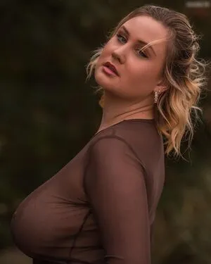 Celina Grimm OnlyFans Leaked Free Thumbnail Picture - #ujaRDbg612
