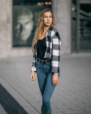 Celinaa Tessa OnlyFans Leaked Free Thumbnail Picture - #d5Rtzcxk8l