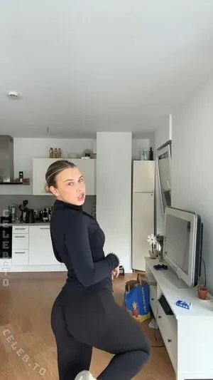 Celinajoyy OnlyFans Leaked Free Thumbnail Picture - #eauF0u9Nlh