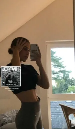 Celinajoyy OnlyFans Leaked Free Thumbnail Picture - #zAXeoHedeq