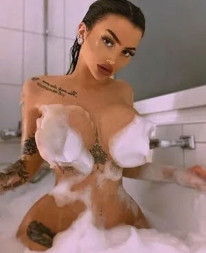 Celine Centino OnlyFans Leaked Free Thumbnail Picture - #XOeOCAeDLy