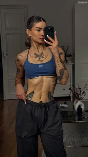 Celine Chiara Schumer OnlyFans Leaked Free Thumbnail Picture - #SOfiHHaRPf