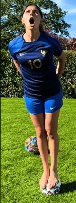 Celine Dept OnlyFans Leaked Free Thumbnail Picture - #wyrUe5FgIL