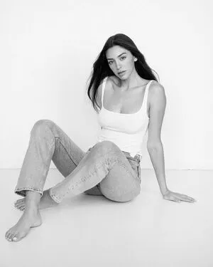 Celine Farach OnlyFans Leaked Free Thumbnail Picture - #1mlhUyF7tZ