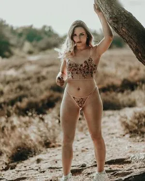 Celine R OnlyFans Leaked Free Thumbnail Picture - #3OiRMwcfSy