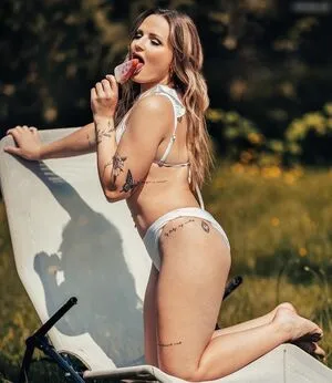 Celine R OnlyFans Leaked Free Thumbnail Picture - #SlUOBCGh0e