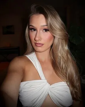 Celine Zed OnlyFans Leaked Free Thumbnail Picture - #5FDuewMyqe