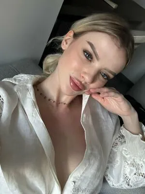 Celinemelina OnlyFans Leaked Free Thumbnail Picture - #gHa8195rHM